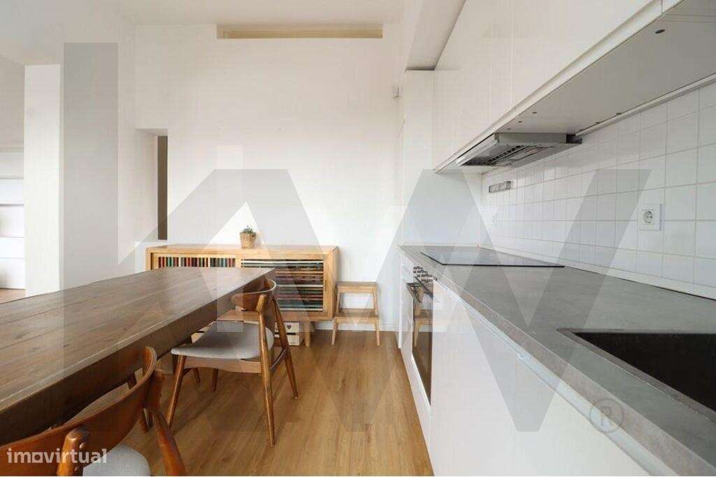 Moradia Térrea com charme e espaço exterior para Arrendamento no Bairr - Grande imagem: 5/25