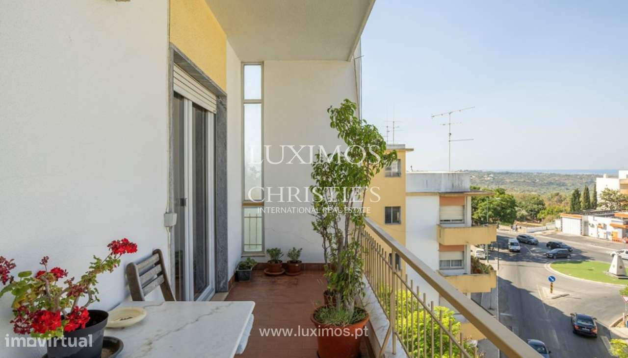Apartamento T3, à venda no centro de Loulé, Algarve - Grande imagem: 1/26
