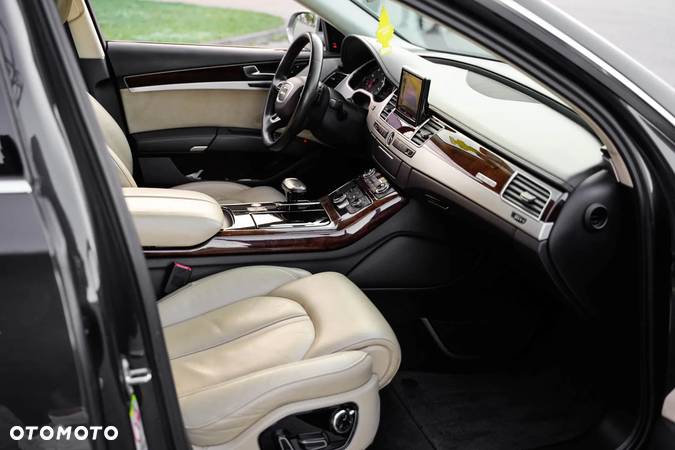 Audi A8 4.2 TDI Quattro - 21