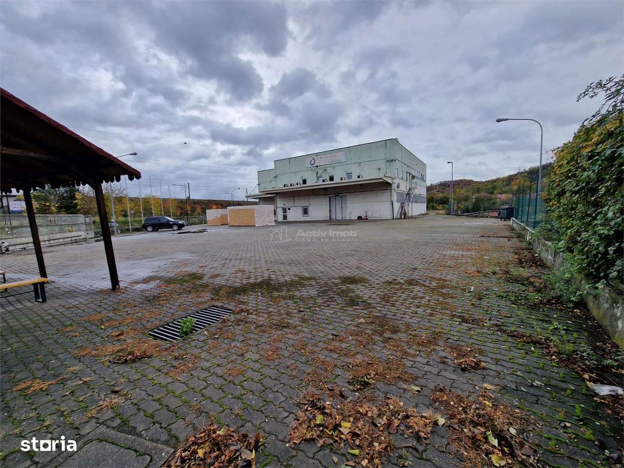 Resita CHIRIE Constructie tip hala 2 nivele 3298 Mp cu teren 6695 Mp - Imagine principală: 4/20