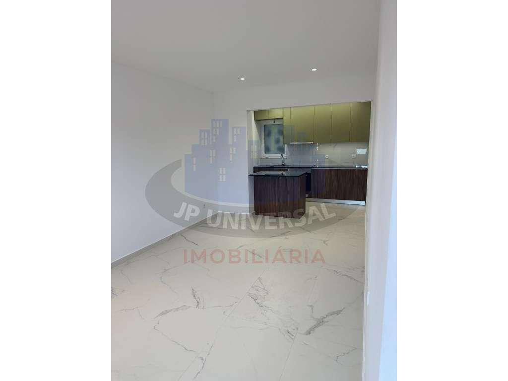 Vende se Apartamento T2 Albufeira-16