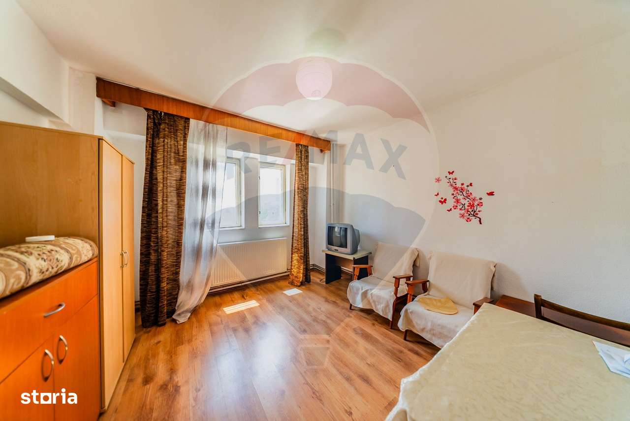 Apartament cu 2 camere de vânzare în zona UTA - Imagine principală: 5/17