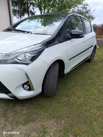 Toyota Yaris 1.5 Selection - 2