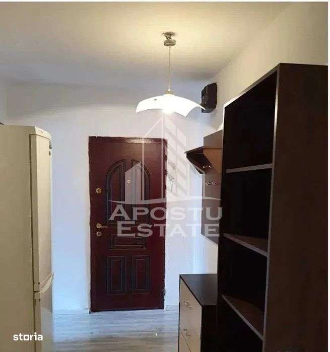 Apartament cu o camera, etaj 1, decomandat, zona Sagului - Imagine principală: 5/6