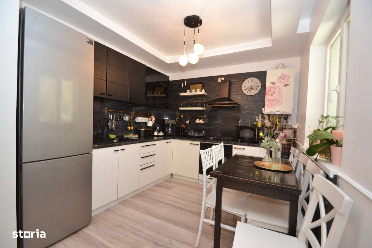 de vanzare 1/2 duplex, mobilat, utilat, in Sanmihaiu Roman-5