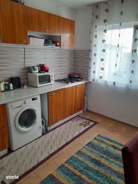 Casa cu teren generos de vanzare in Corbu-6