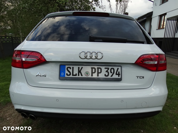 Audi A4 Avant 2.0 TDI DPF Ambiente - 9