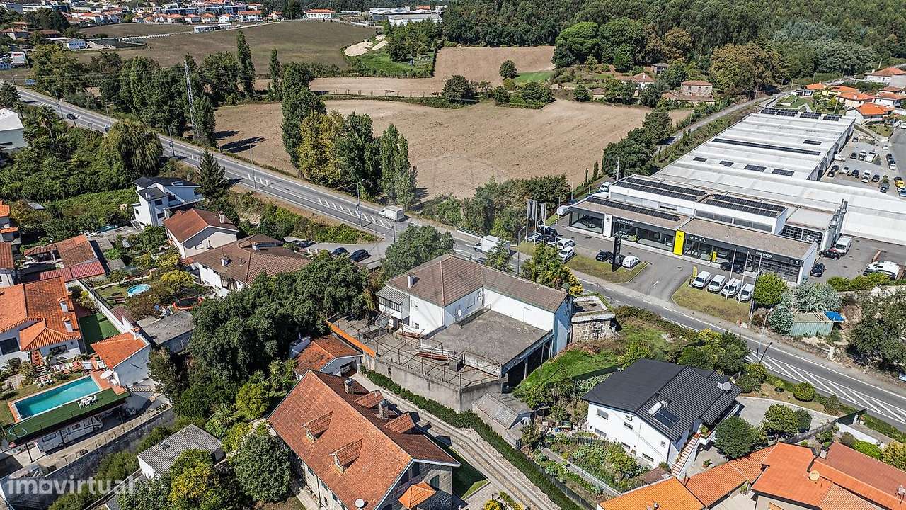 Moradia T6 para venda - Grande imagem: 3/48