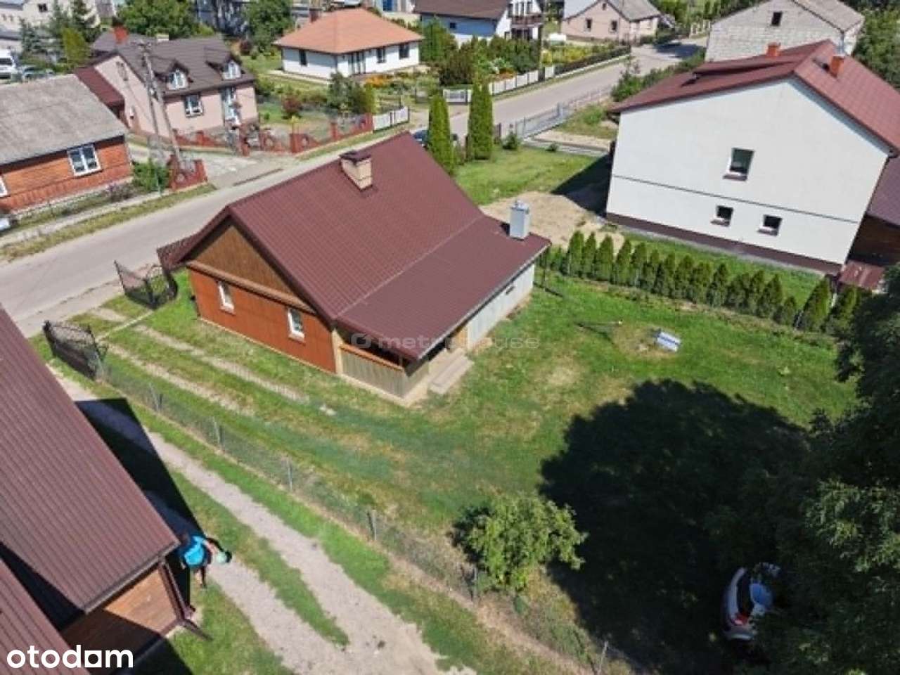 DOM NA SPRZEDAŻ- CISZA I ZIELEŃ