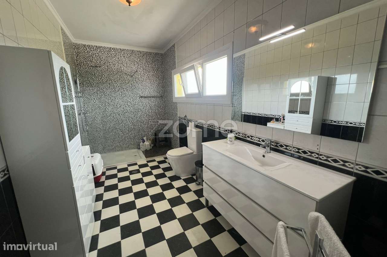 Moradia T4 a 5 min da cidade-7