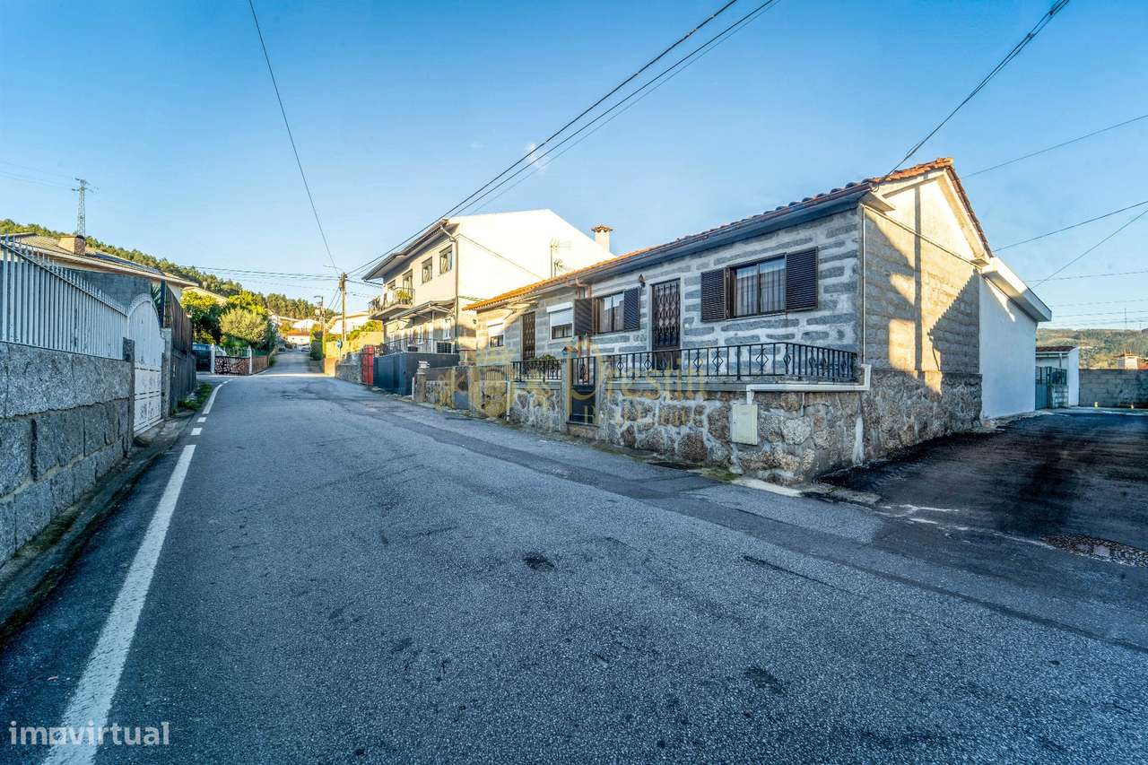 Moradia T2 à venda em São Torcato - Grande imagem: 4/7