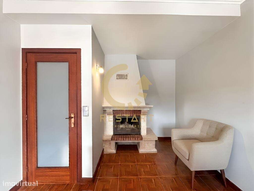 Apartamento T2 Arrifana com lugar garagem_Santa Maria da Feira-1