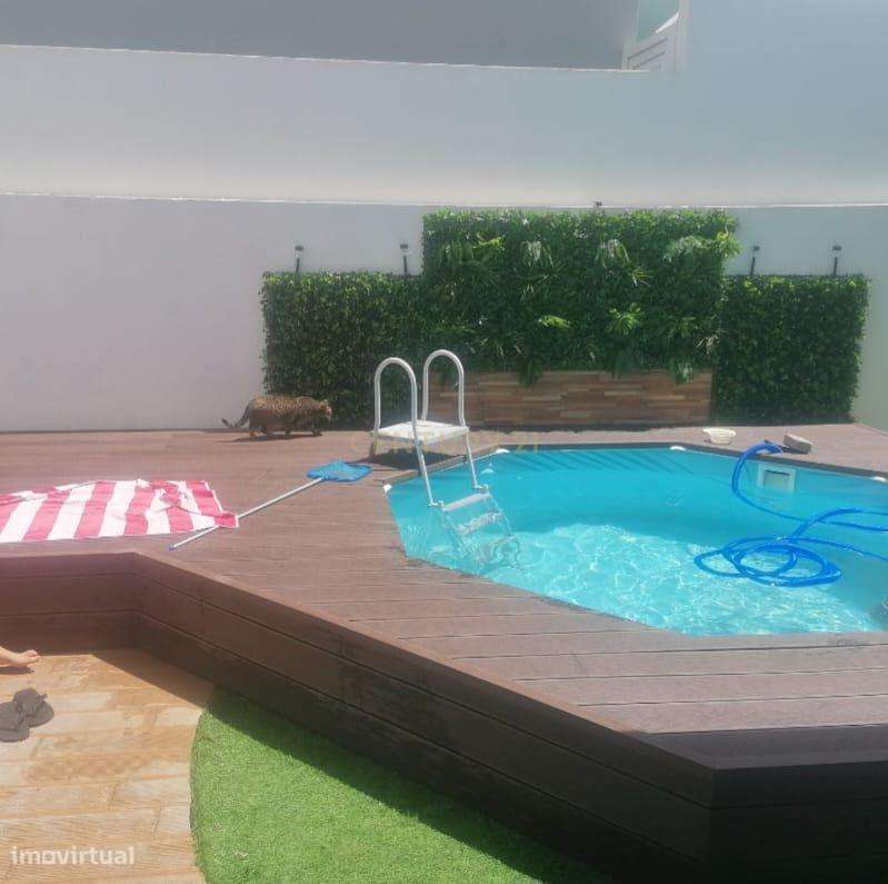 Moradia Moderna T4 em São Domingos de Rana, Cascais-21