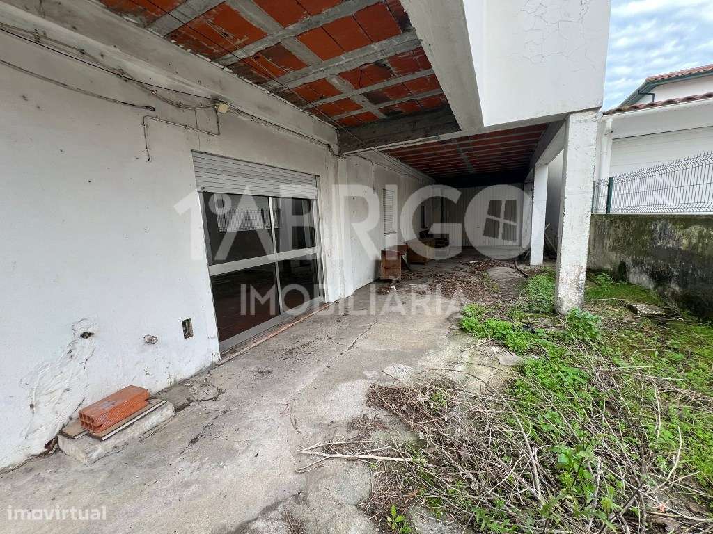 Apartamento T3, rés-do-chão, Fonte Santa, Marinha Grande - escritur...-1