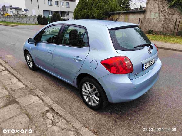 Toyota Auris 1.4 VVT-i Terra - 10