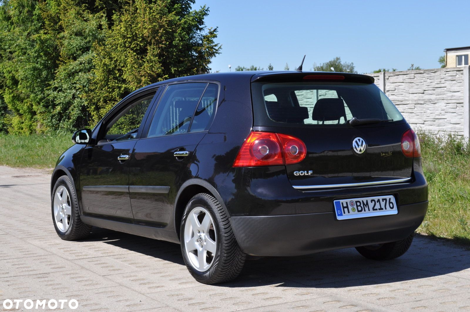 Volkswagen Golf - 6