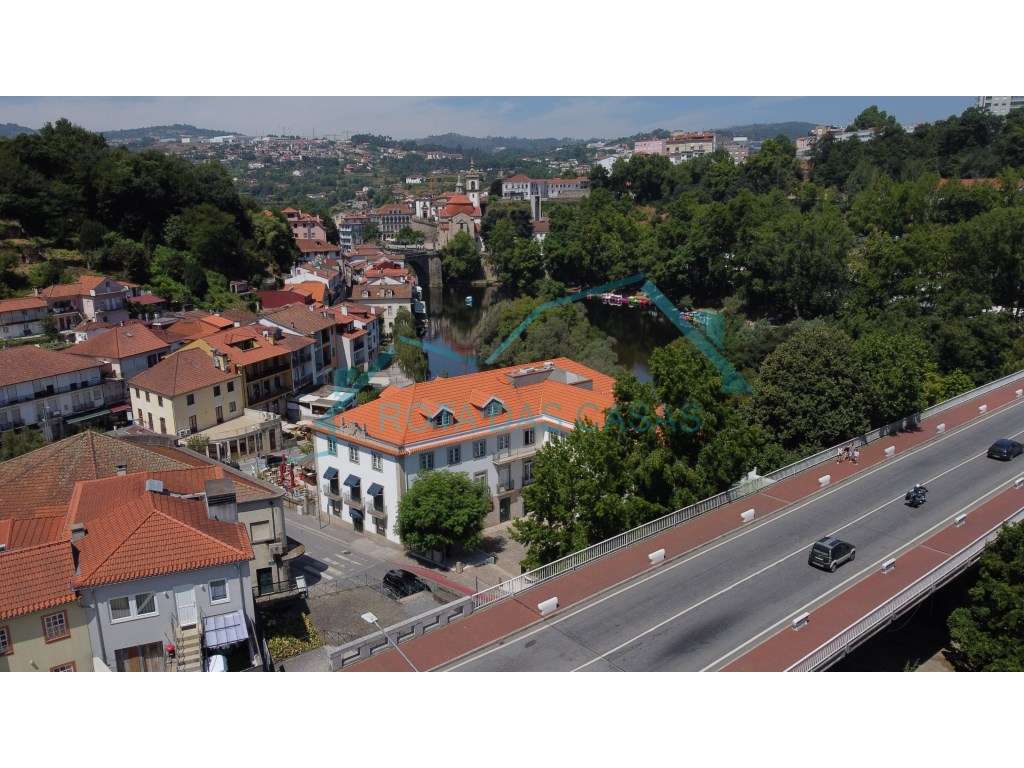 TERRENO COM VISTA RIO - CENTRO DE AMARANTE-10