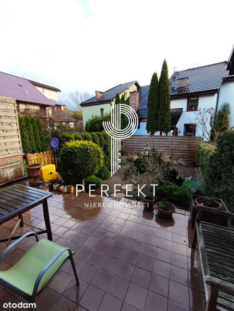 Dom w zabudowie szeregowej na sprzedaż - Osów-12