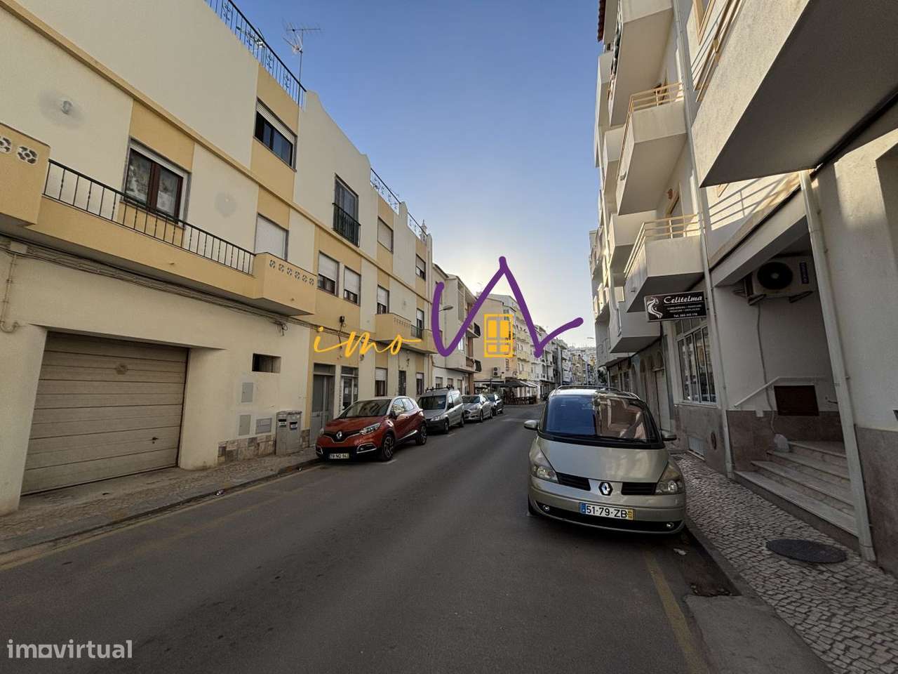Apartamento T2 com parqueamento em Armação de Pêra-21