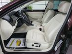 Volkswagen Passat 2.0 TDI DSG Highline - 12