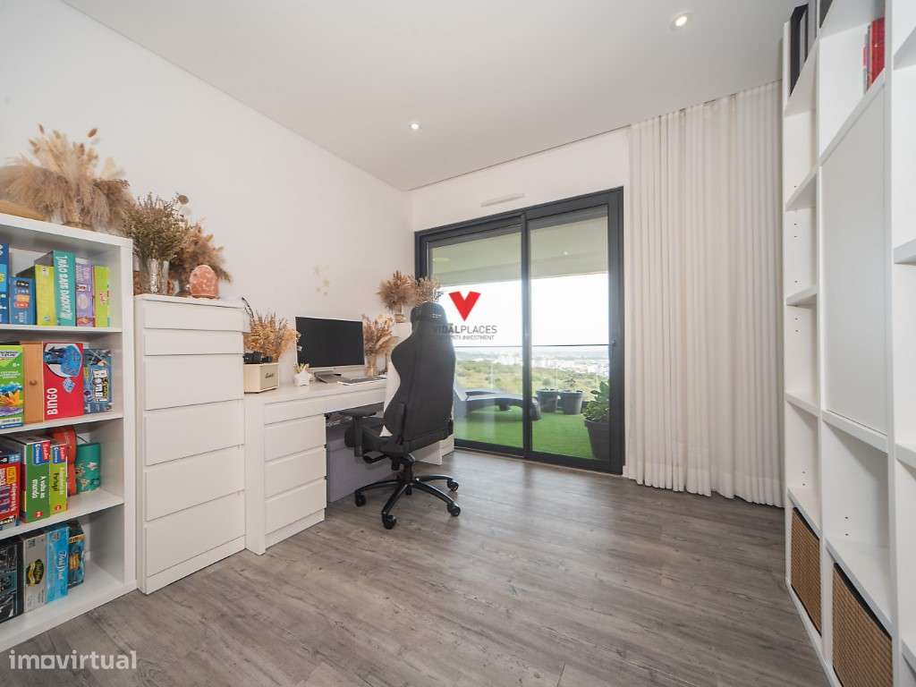 Penthouse T4 Exclusiva com Vista Rio | Terraço Privativo e Acabamen...-39