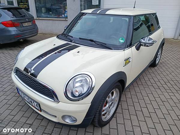 MINI ONE Standard - 12