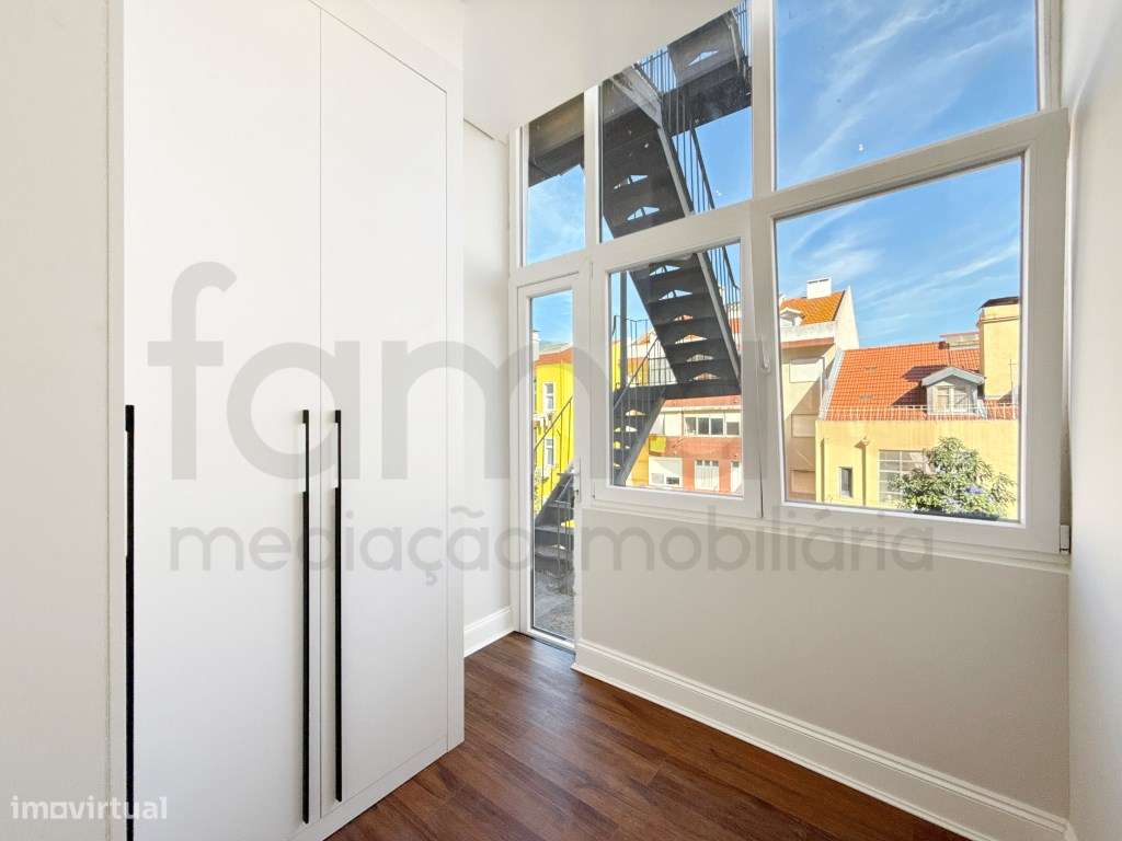 T3 Remodelado na Av. Almirante Reis-22