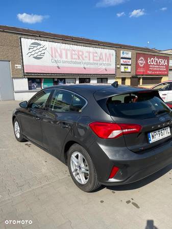 Ford Focus 1.0 EcoBoost Trend Edition Business - 10