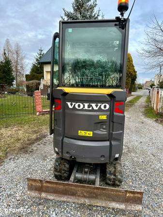 Volvo EC18E Salon Polska 415mth Jeden właściciel - 15