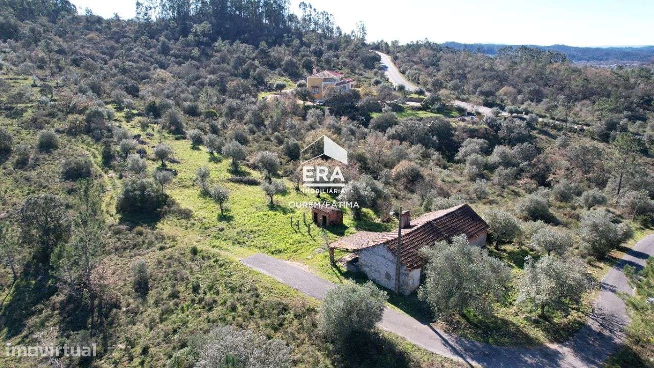 Moradia T3 localizada na Freixianda, Ourém! - Grande imagem: 3/16