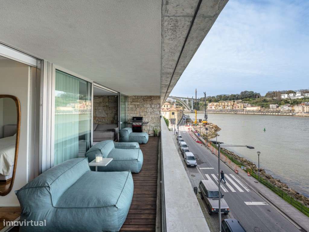 T3, como novo, vista rio no Cais do Cavaco - Grande imagem: 5/44