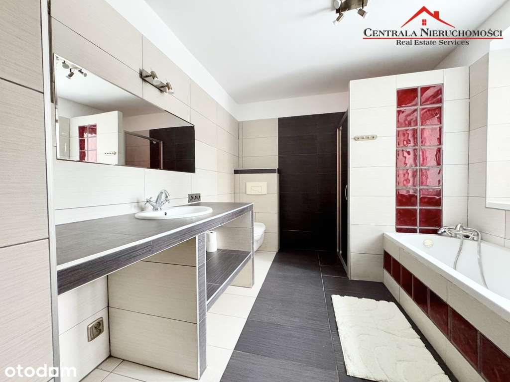 Dom wolnostojący 6 pokoi na osiedlu Stawki-10