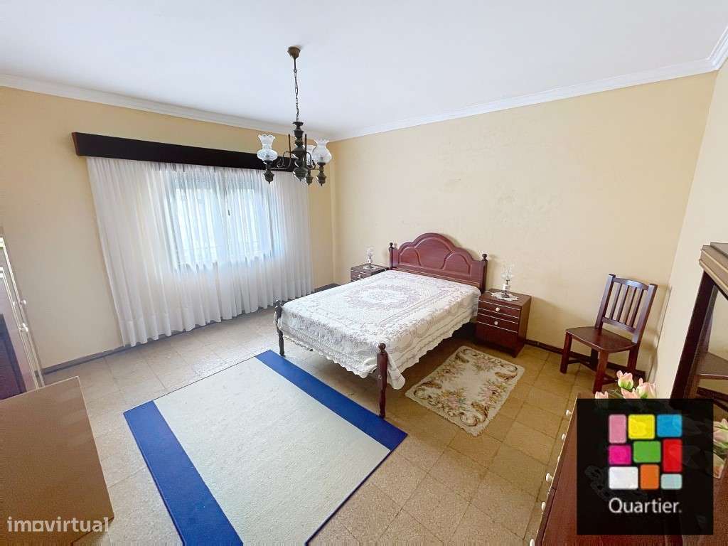 Moradia com 6 divisões-7