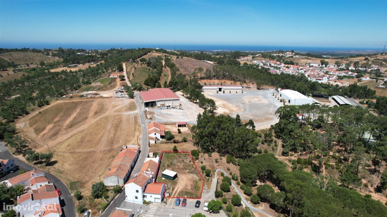 Terreno Urbano São Teotónio