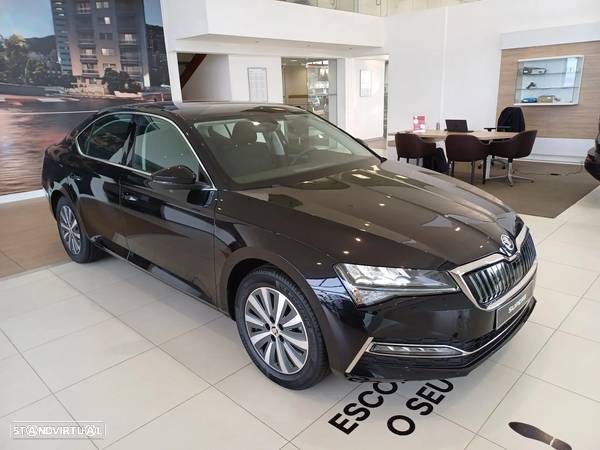 Skoda Superb 1.4 TSI iV Ambition DSG - 1