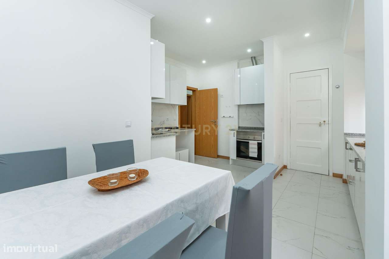 Apartamento Renovado T1 em Mina de Água, Amadora - Grande imagem: 3/30