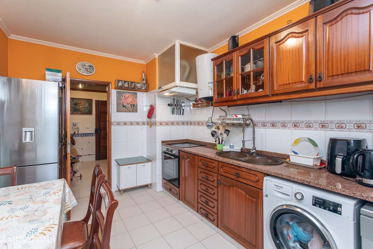 Excelente T2 na Tapada das Mercês-9