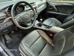 Toyota Avensis 2.0 D-4D Prestige - 12