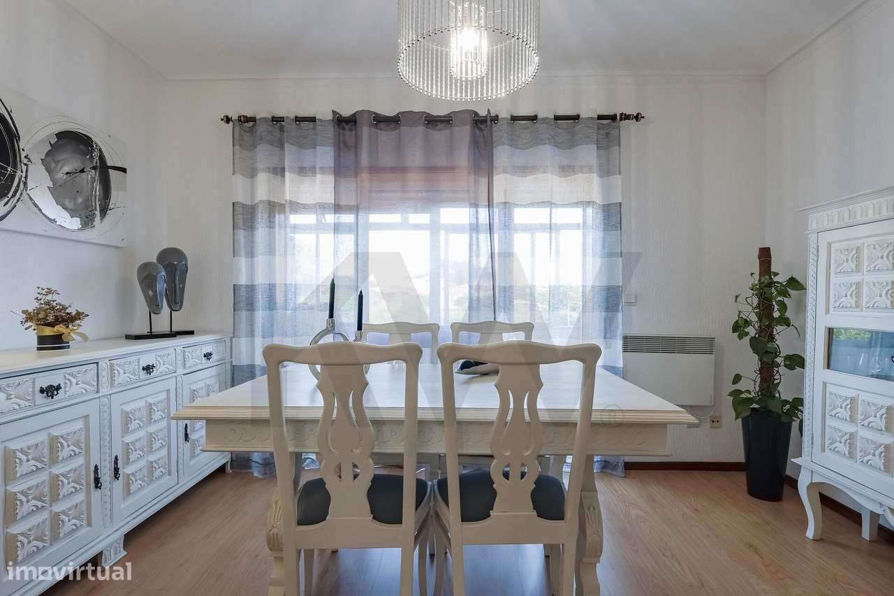 Andar Moradia T2 Totalmente Renovado em Gueifães c/ Varanda e Garagem - Grande imagem: 5/30