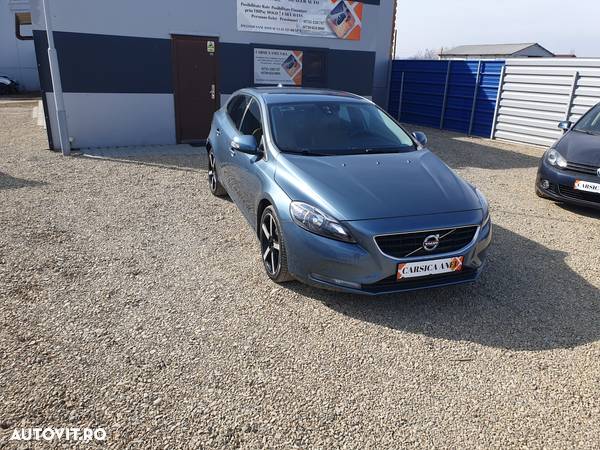 Volvo V40 D2 - 2