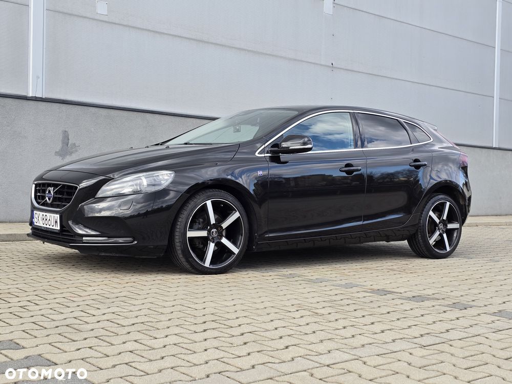 Volvo V40