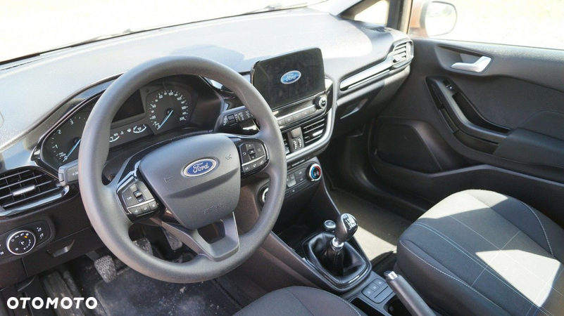 Ford Fiesta - 7