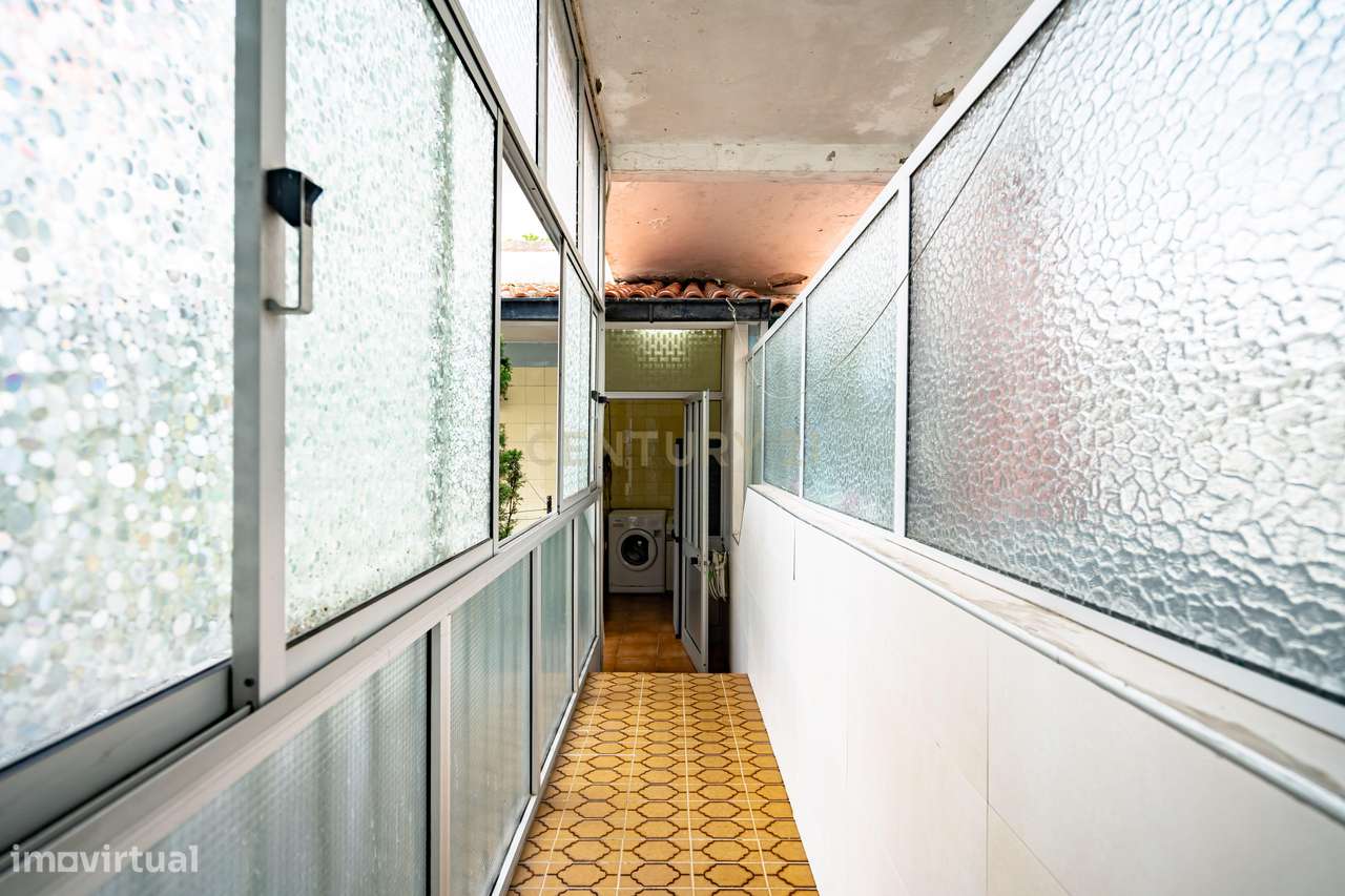 Apartamento T3 com garagem, em Celas, Coimbra-17
