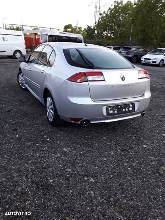 Renault Laguna Grandtour dCi 150 FAP Start-Stop Paris - 5