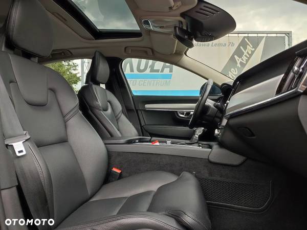 Volvo S90 D4 Geartronic Momentum Pro - 12