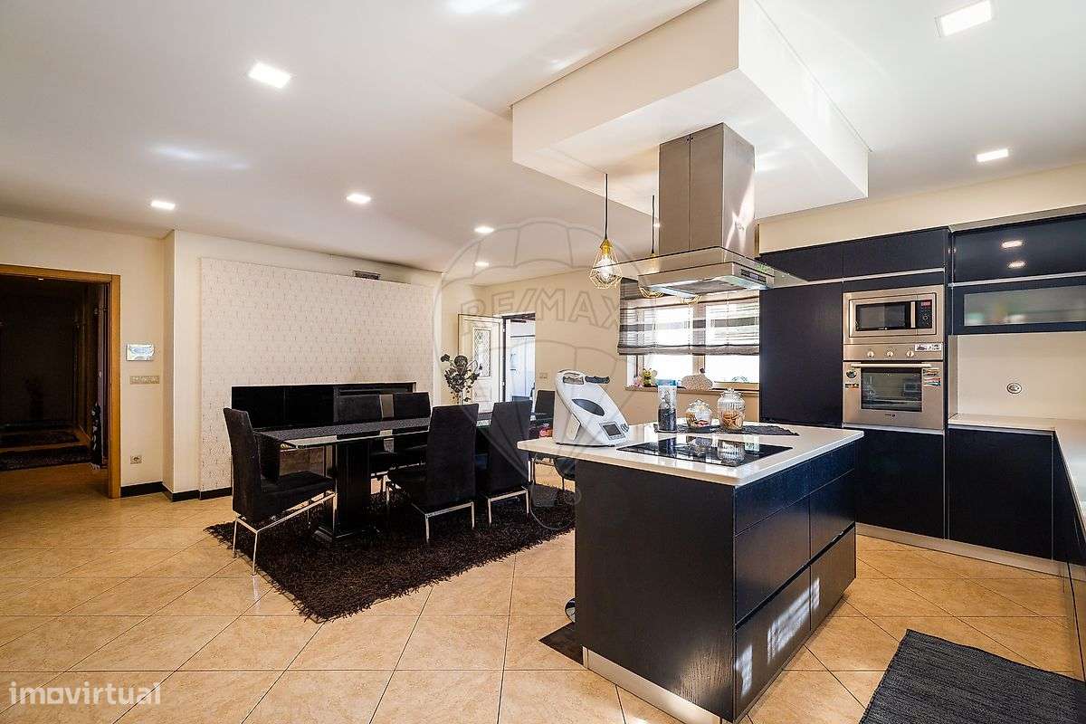 Moradia T4 para venda - Grande imagem: 5/47