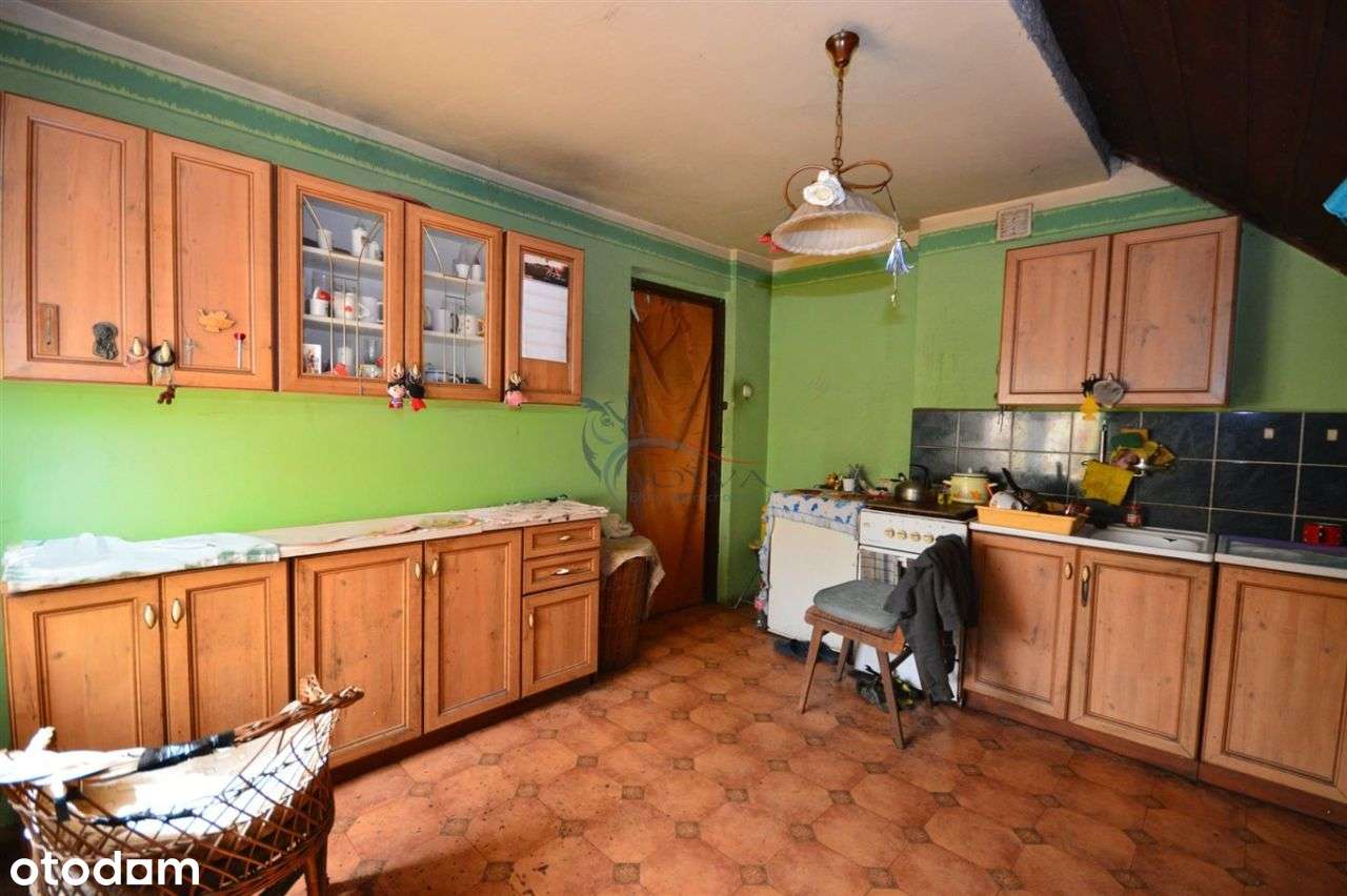 Trzykondygnacyjny Dom z Ogrodem - Do generalki-10