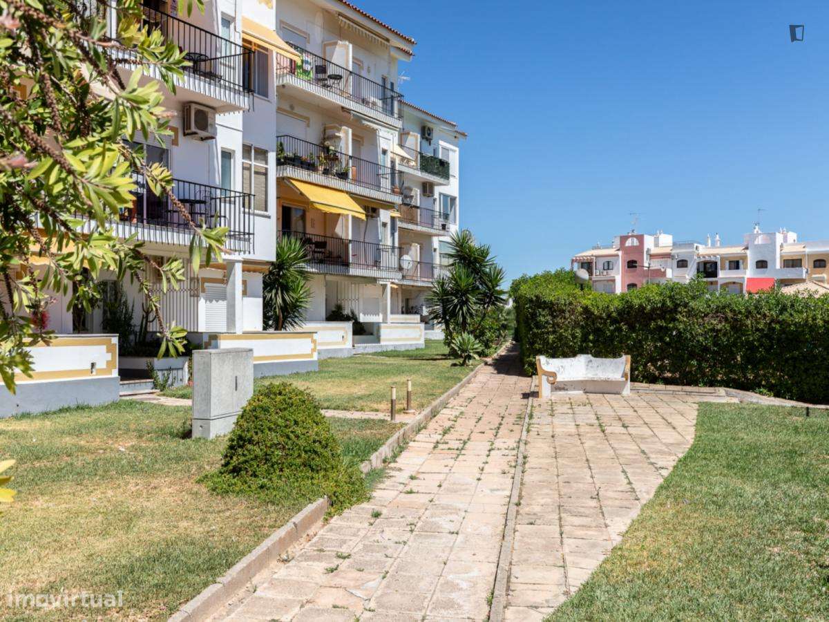 Apartamento com 3 quartos - localizado em Tavira - Grande imagem: 4/10