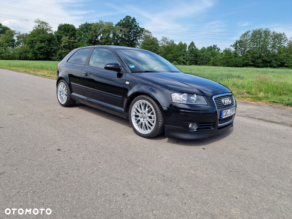 Audi A3 1.6 Ambiente - 3