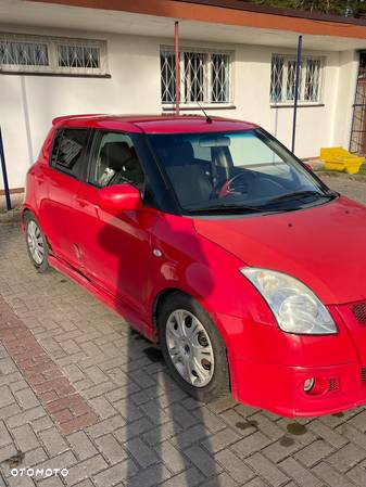 Suzuki Swift - 4